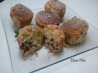   'Muffins' de Yogur griego con Grosellas y pepitas de Chocolate