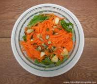 Recetas Cocina Naturista: Ensalada de Rucula, Zanahoria, Manzana y Semillas de zapallo o calabaza